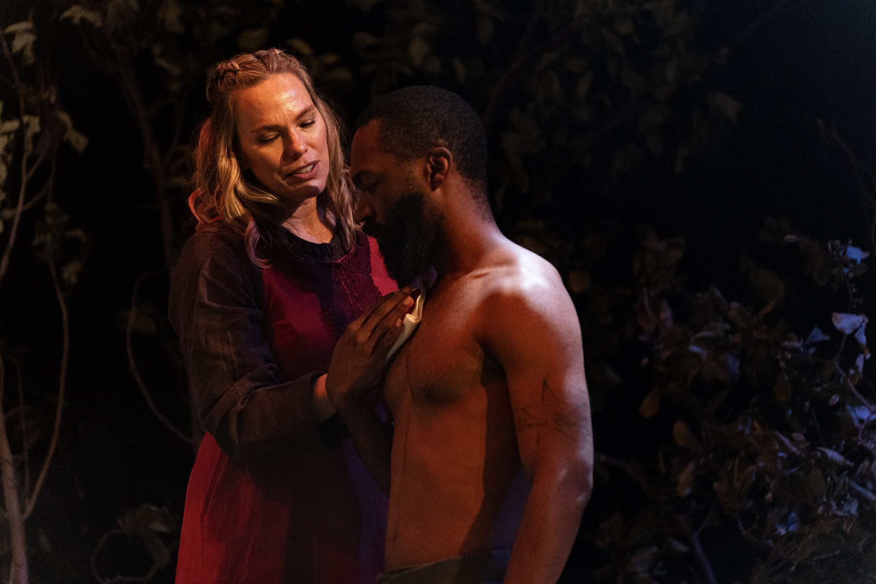 Carolyn Kruse and Mikha'el Amin in 'Macbeth' at Invictus Theatre Company