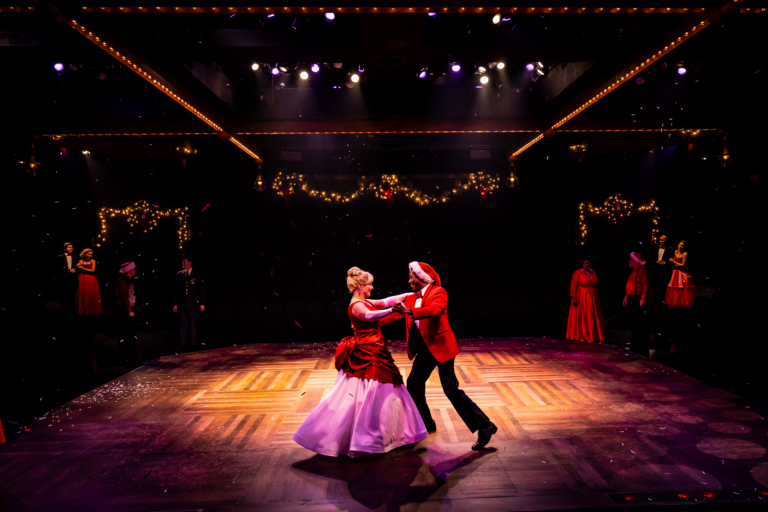 Marriott Theatre’s ‘White Christmas’ Is An Extraordinary Dream