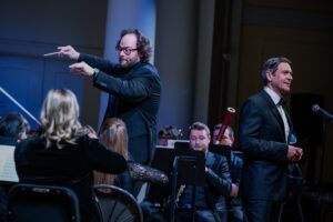 Maestro Aaron Kaplan, JAM Orchestra, and Nathan Gunn in Beloved Broadway