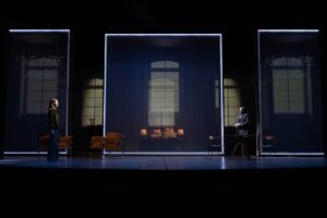 Helen Hunt and Robert Sean Leonard in 'Betrayal' at Goodman Theatre - Photo Credit Joan Marcus