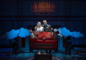 Jenna Smith and Will Leonard in Vape! at the Apollo Theater in Chicago - Photo Credit: Michael Brosilow